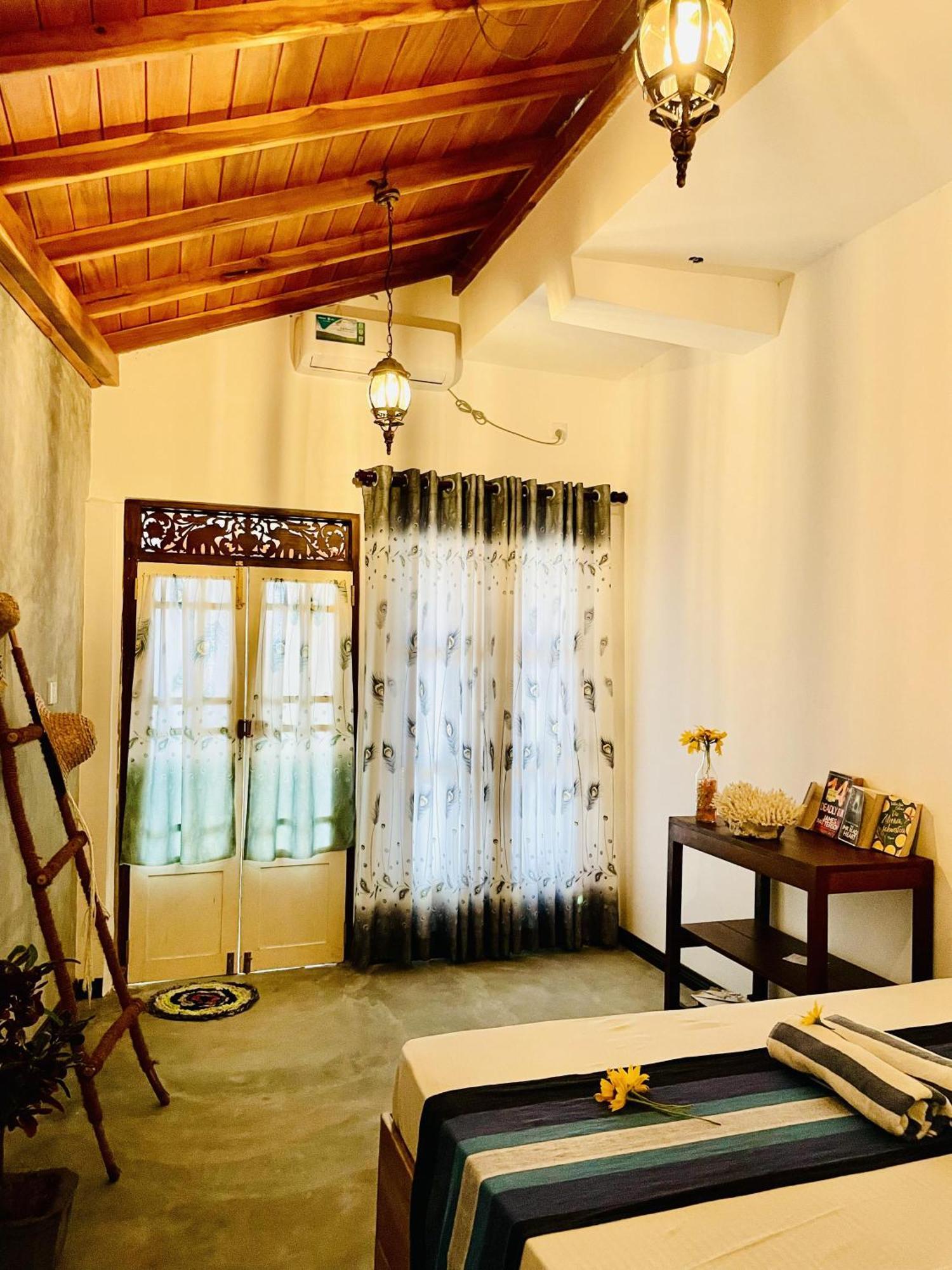 Secret Swell Hotel Tangalle Exterior photo